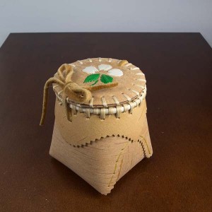 Small souvenir birch basket